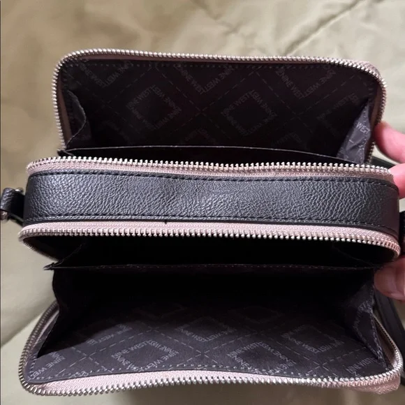 Nine West Grey and Black Crossbody Bag Roomy to
store wallet and some essentials - Picture 8 of 10